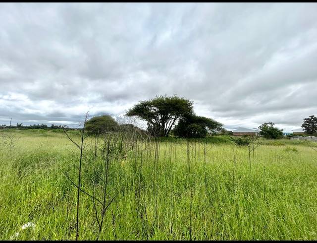 781M² VACANT LAND FOR SALE IN MAGNA VIA INDUSTRIAL
